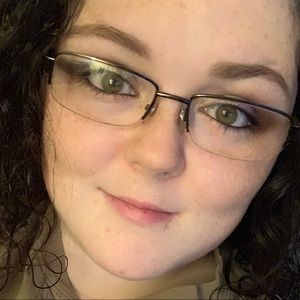 Meet your Posher, Breeanna